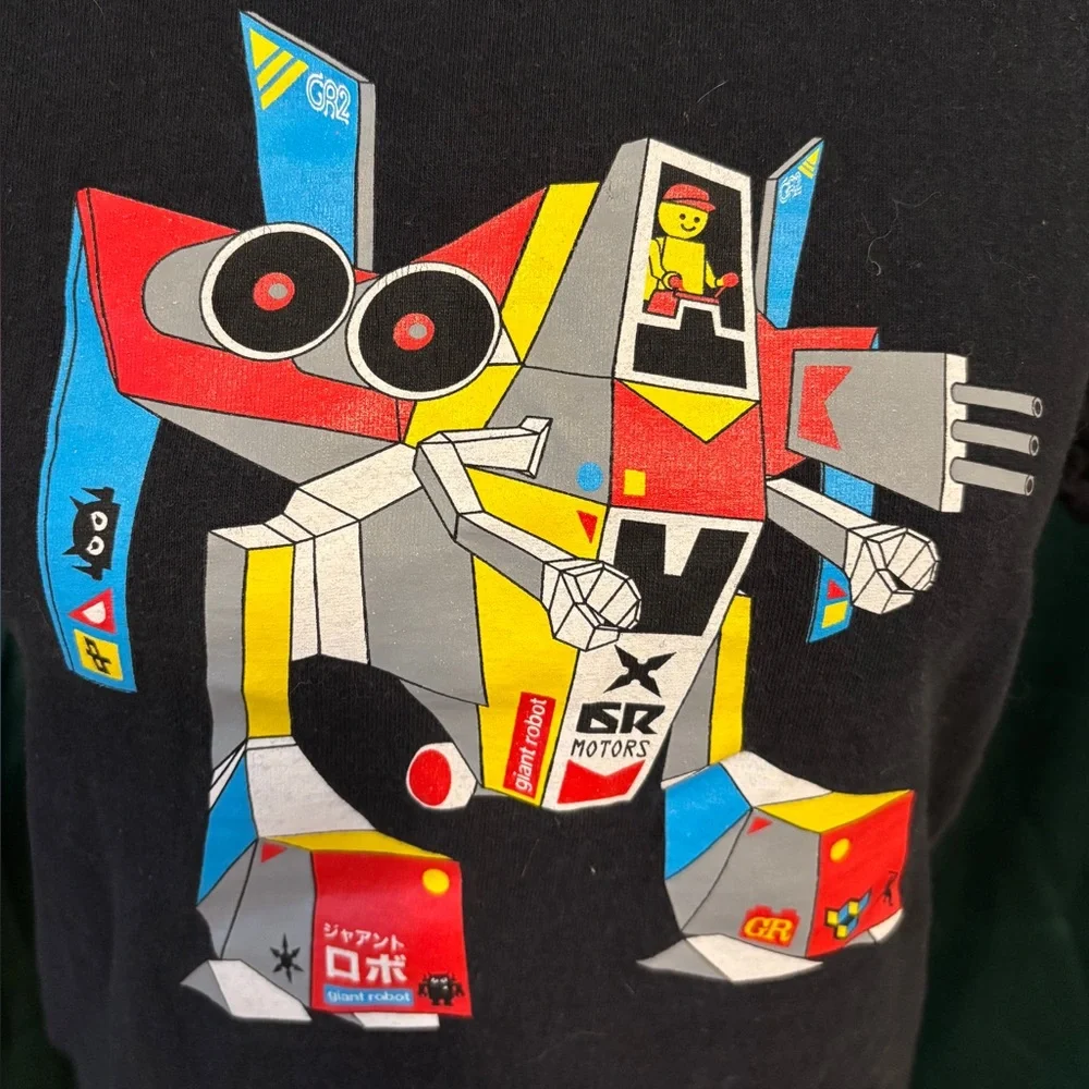 Transformers-Themed T-Shirt - Picture 2 of 6